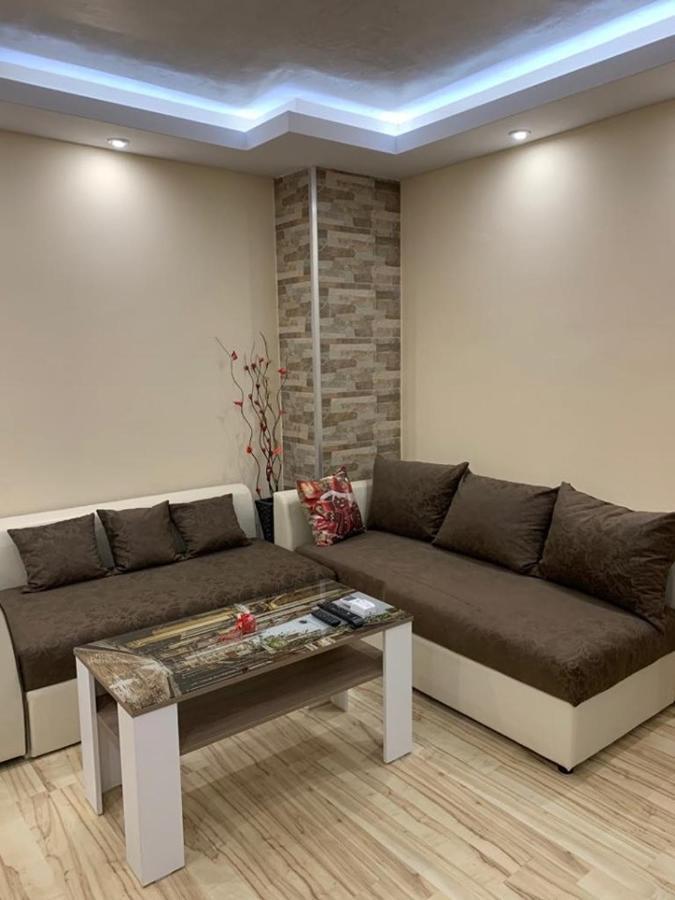 Апартамент Дани Apartament Dani 卡赞勒克 外观 照片