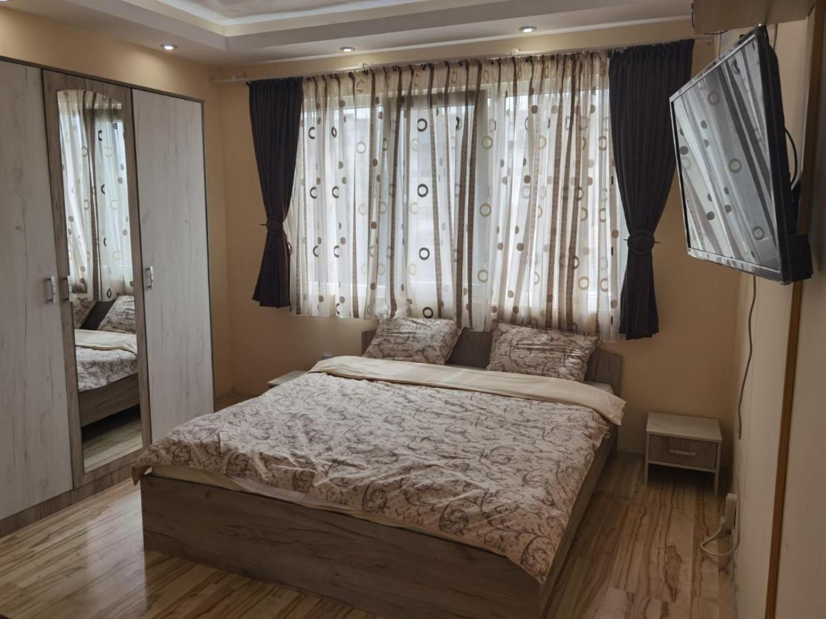 Апартамент Дани Apartament Dani 卡赞勒克 外观 照片